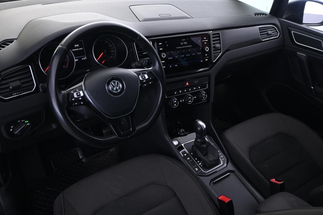 VOLKSWAGEN Golf Sportsvan 2019