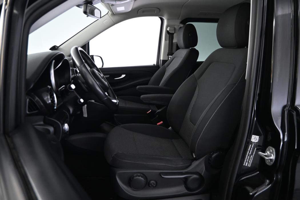 MERCEDES-BENZ V 2020