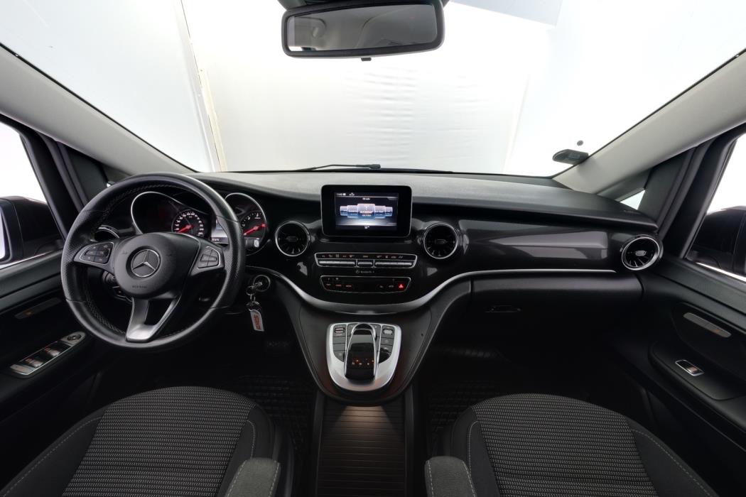 MERCEDES-BENZ V 2020