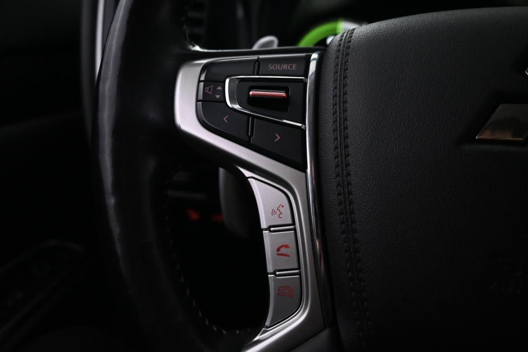 MITSUBISHI Outlander PHEV 2020