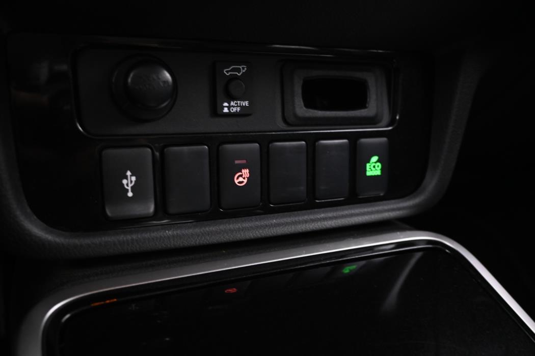 MITSUBISHI Outlander PHEV 2020