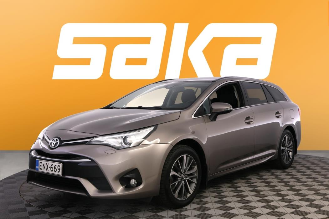TOYOTA Avensis 2016