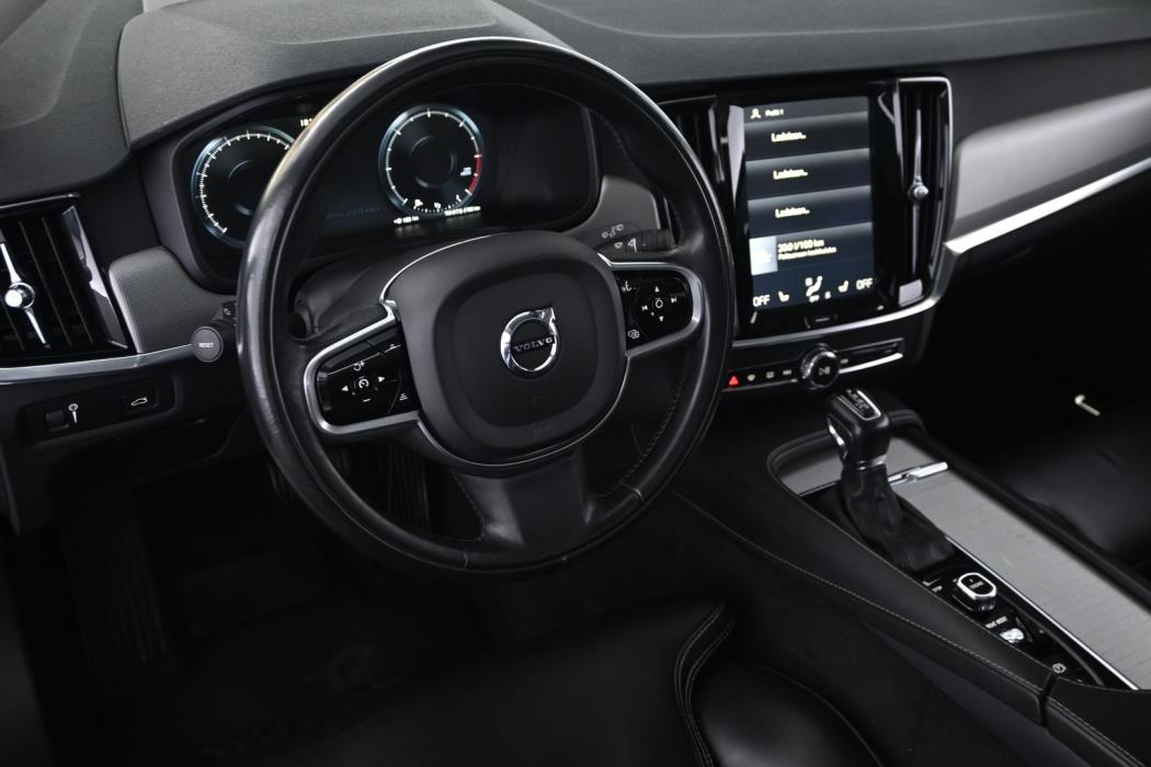 VOLVO V90 2017
