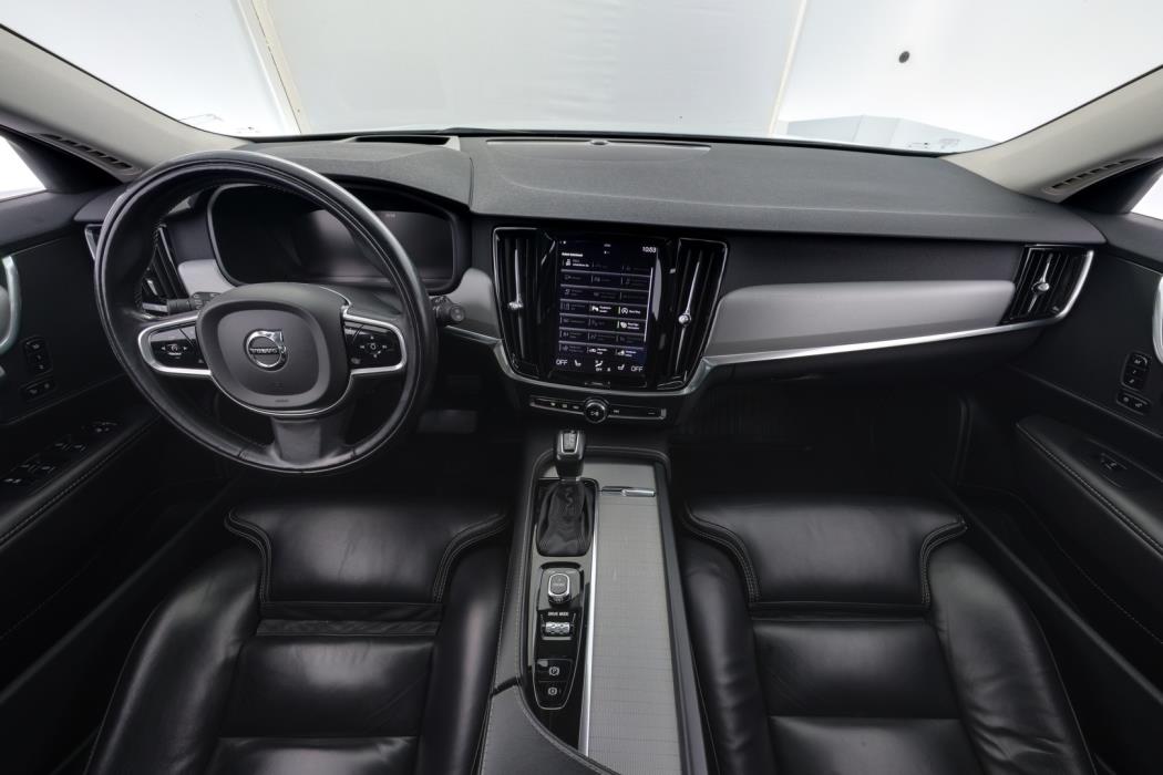 VOLVO V90 2017