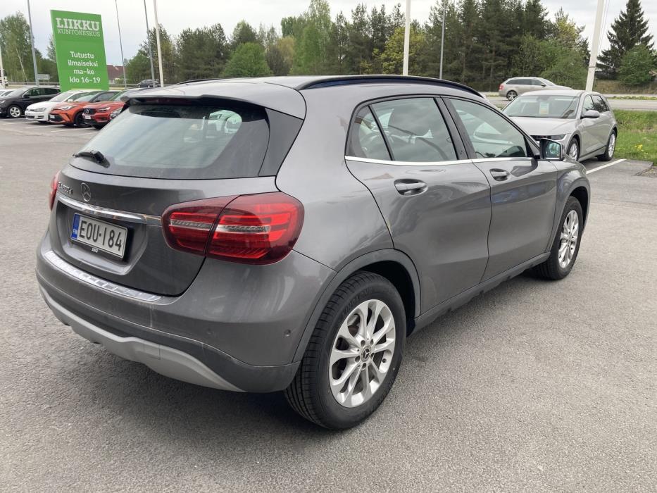MERCEDES-BENZ GLA 2018