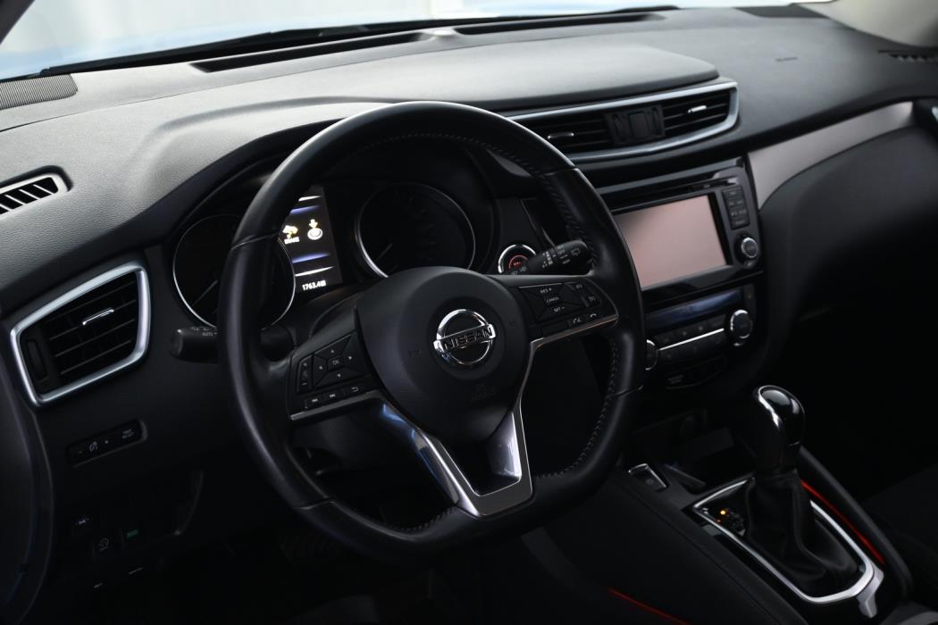 NISSAN Qashqai 2018