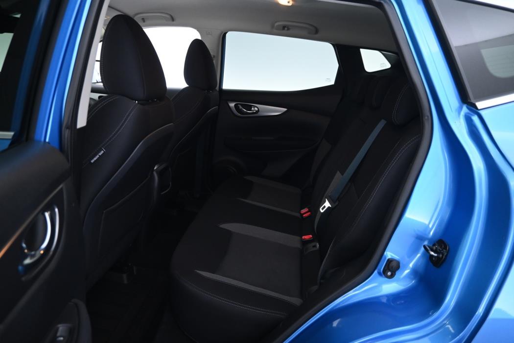 NISSAN Qashqai 2018