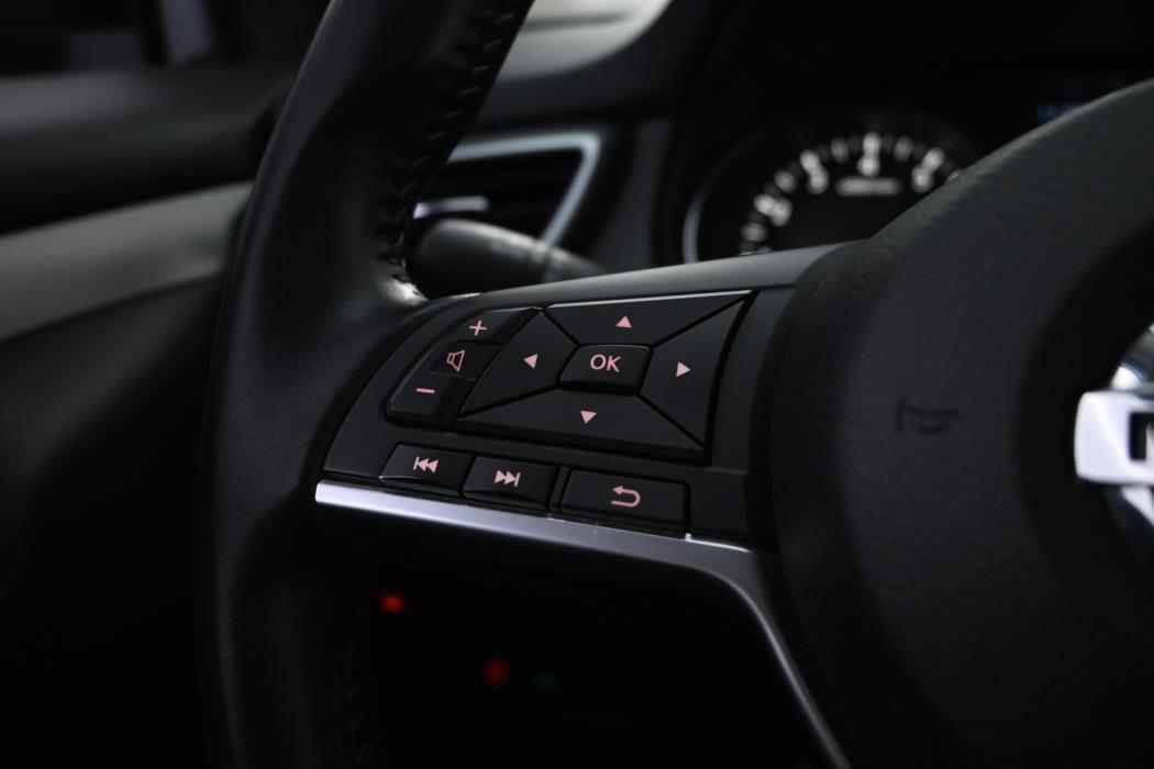 NISSAN Qashqai 2018