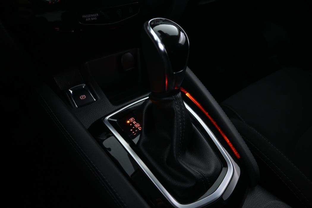 NISSAN Qashqai 2018
