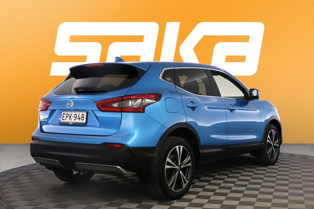 NISSAN Qashqai 2018