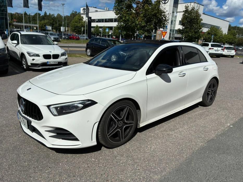 MERCEDES-BENZ A 2020