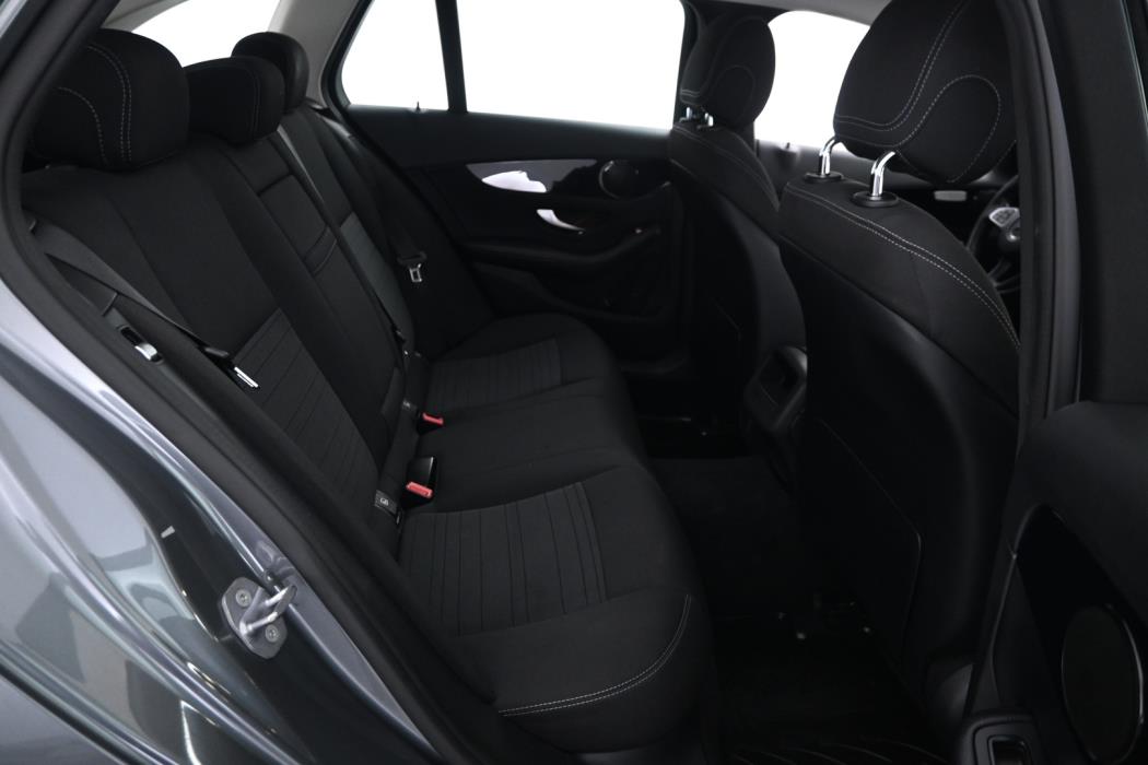 MERCEDES-BENZ C 2018