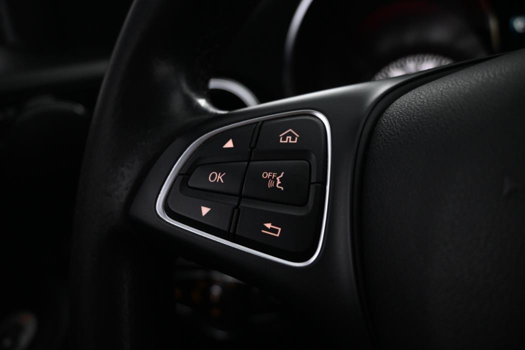 MERCEDES-BENZ C 2018