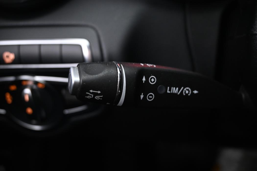 MERCEDES-BENZ C 2018