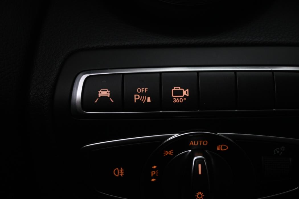 MERCEDES-BENZ C 2018