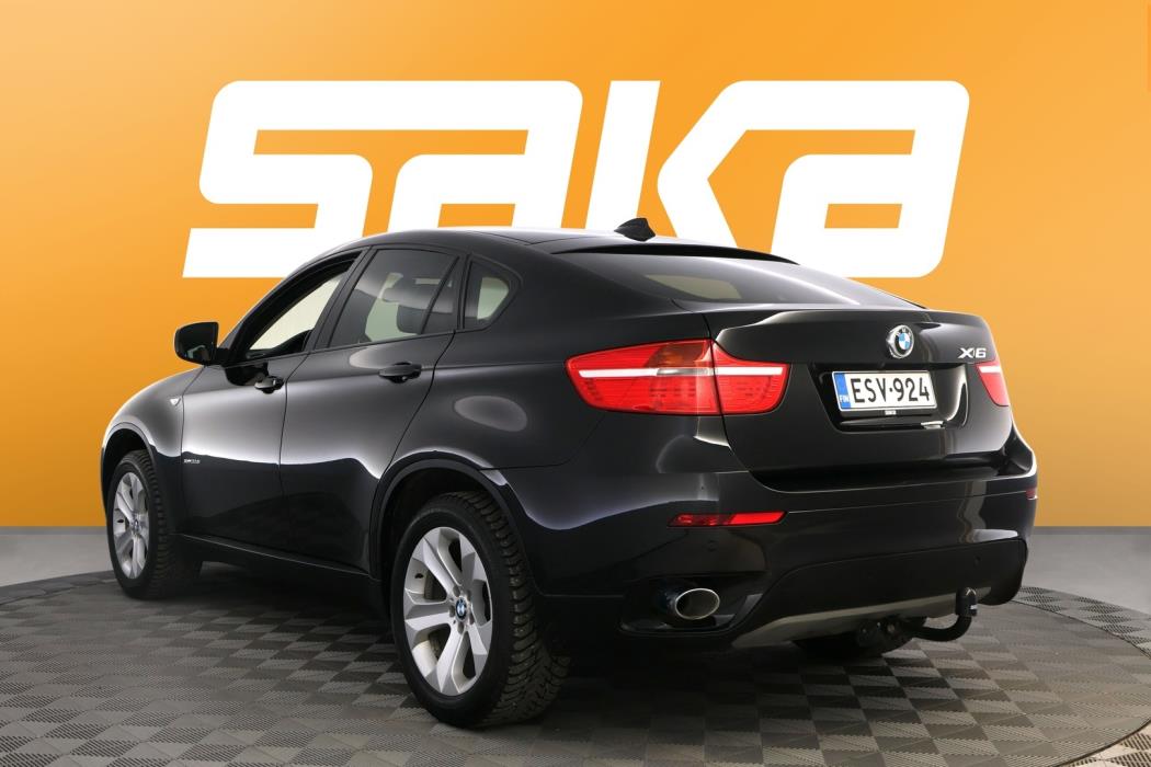 BMW X6 2012