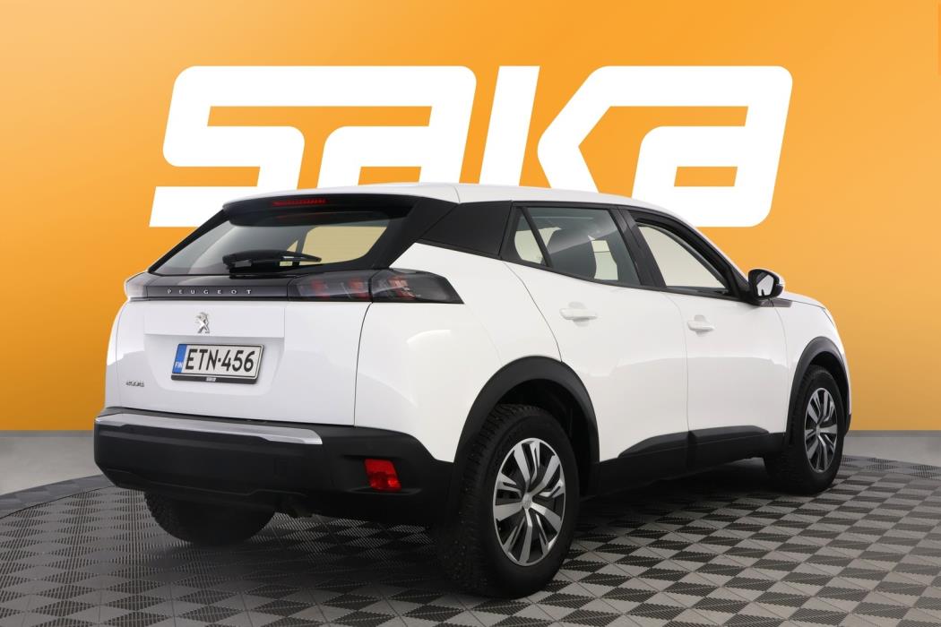 PEUGEOT 2008 2021