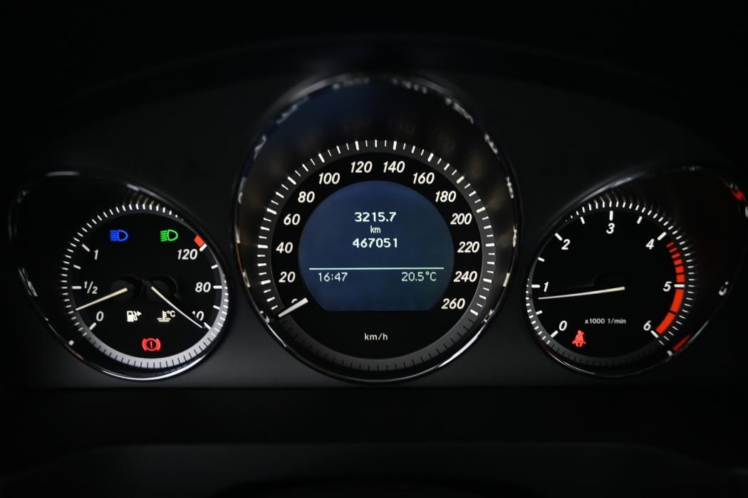 MERCEDES-BENZ C 2010