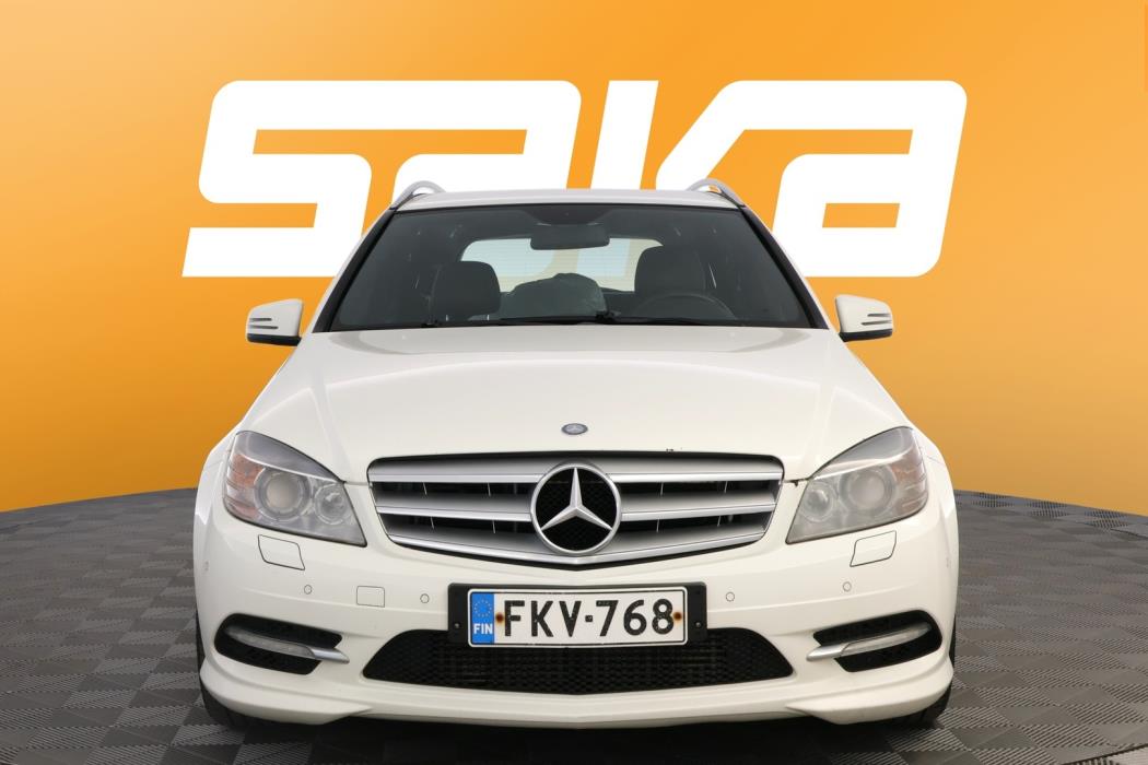 MERCEDES-BENZ C 2010