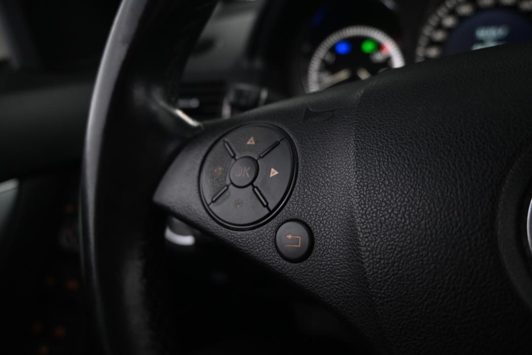 MERCEDES-BENZ C 2010