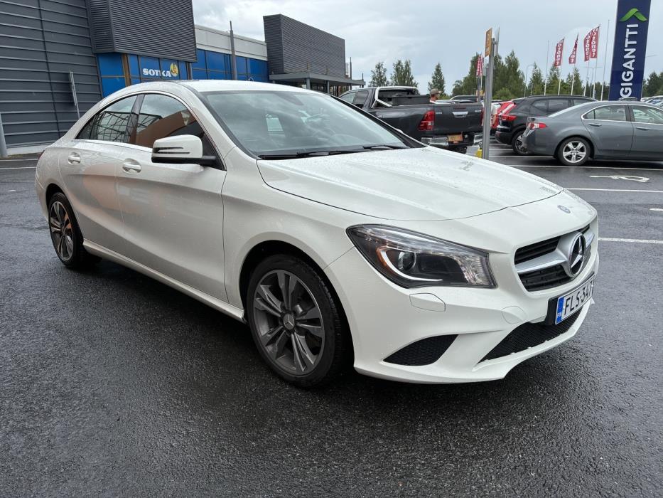 MERCEDES-BENZ CLA 2015