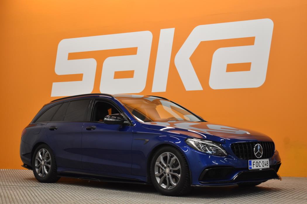 MERCEDES-BENZ C 2015