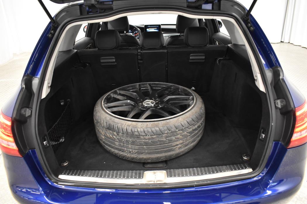 MERCEDES-BENZ C 2015