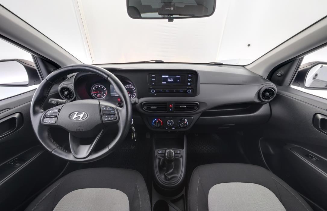 HYUNDAI i10 2021