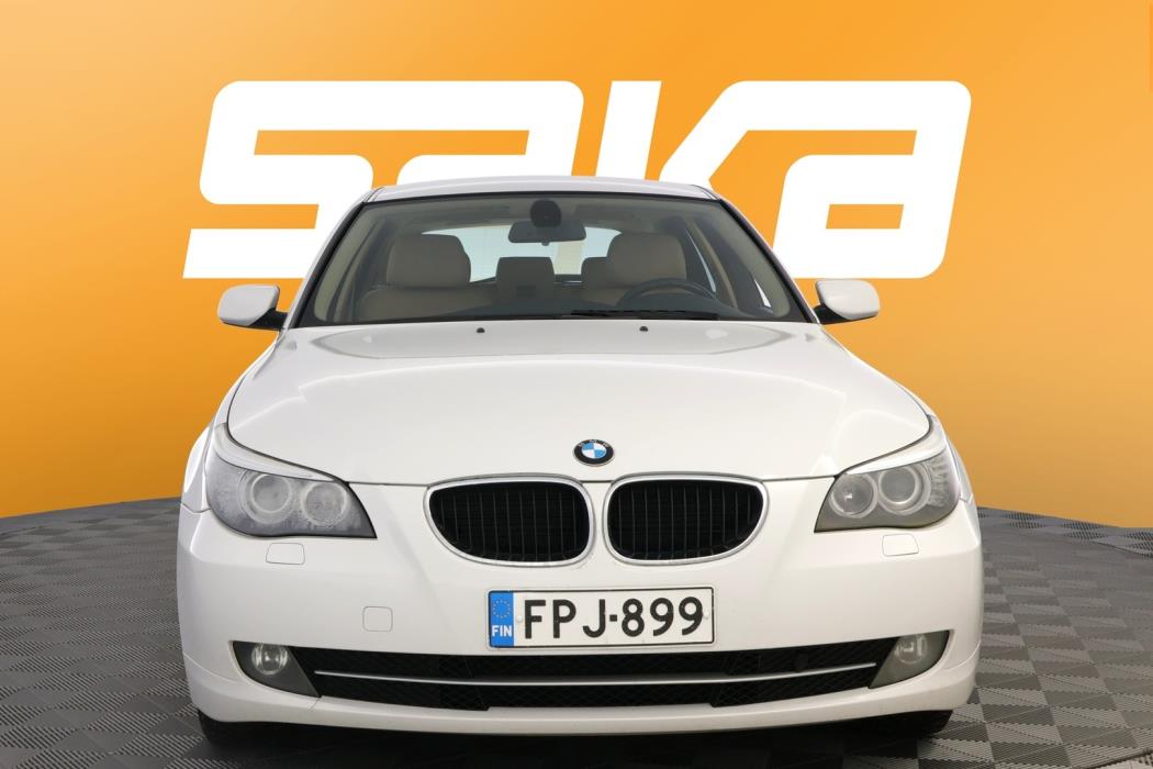 BMW 520 2008