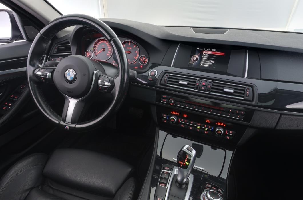 BMW 520 2016