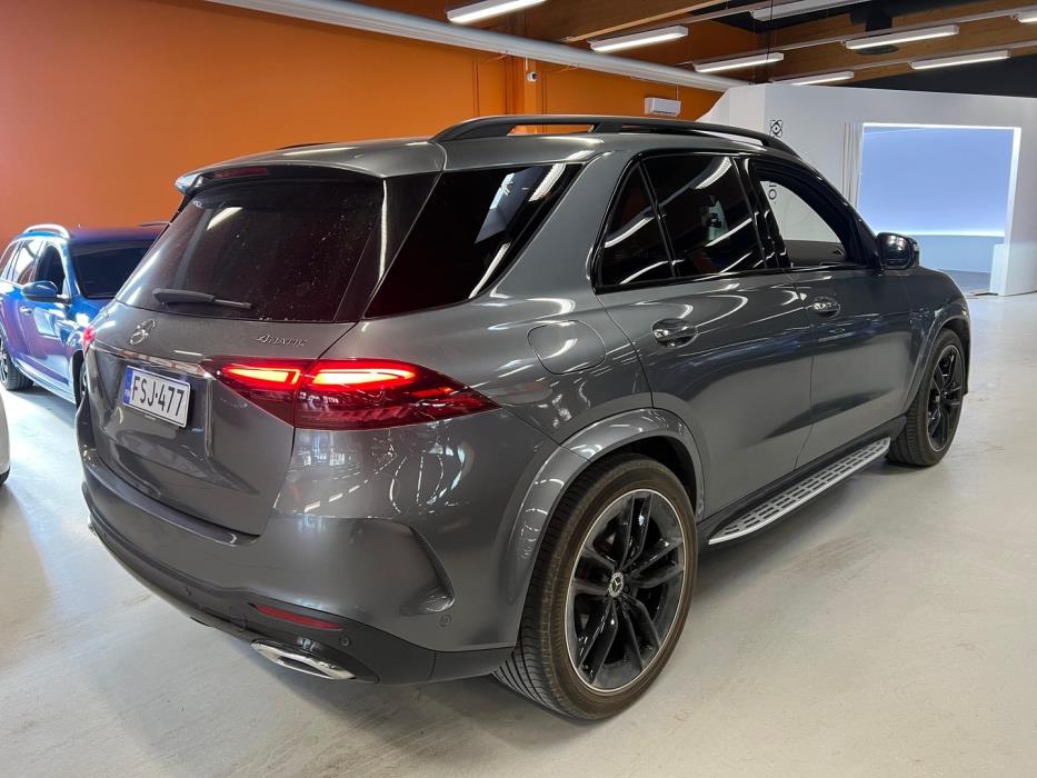 MERCEDES-BENZ GLE 2023