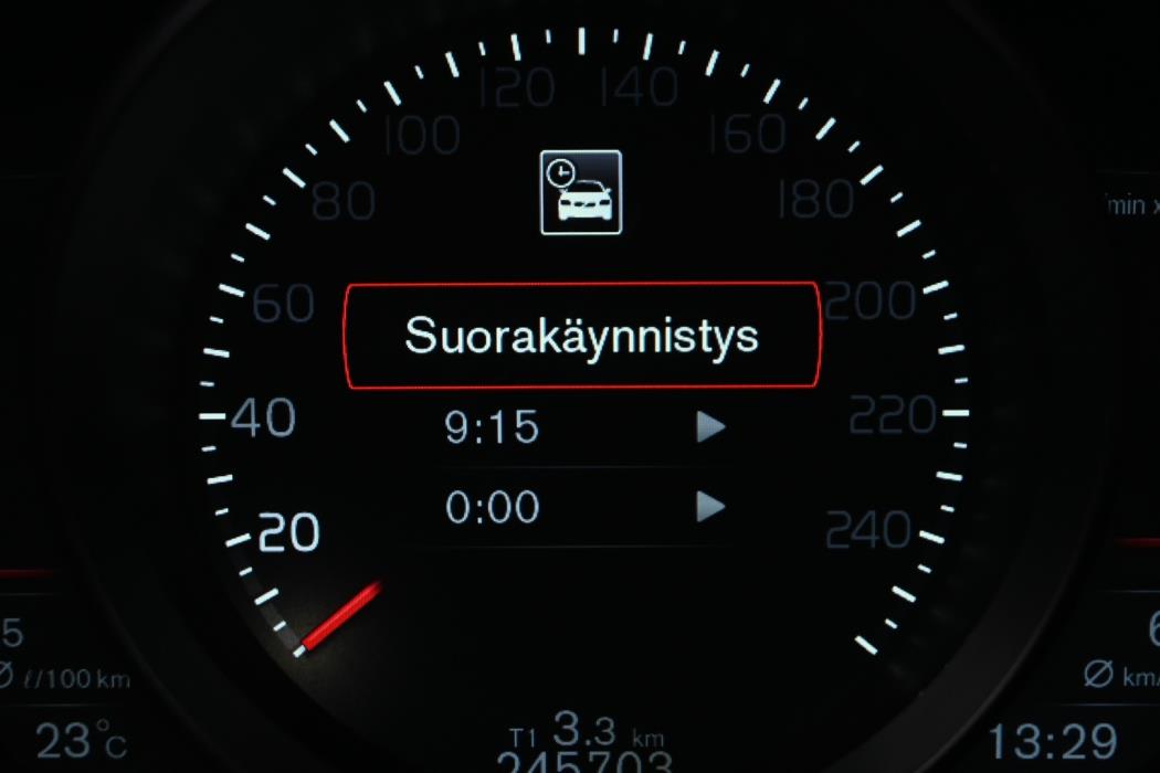 VOLVO V40 Cross Country 2016