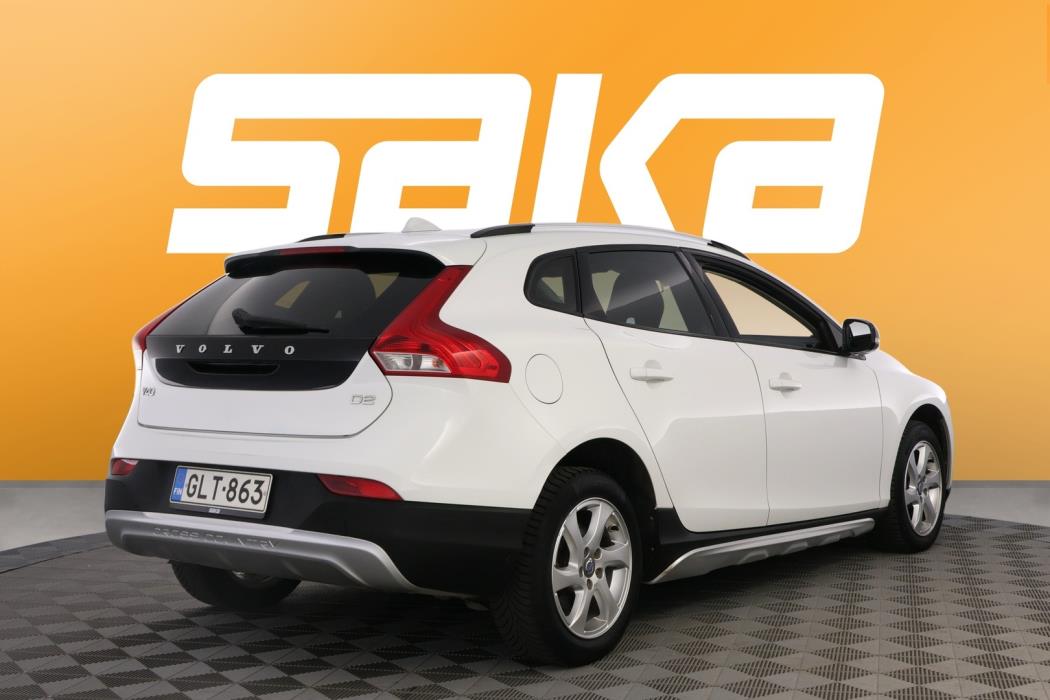 VOLVO V40 Cross Country 2016