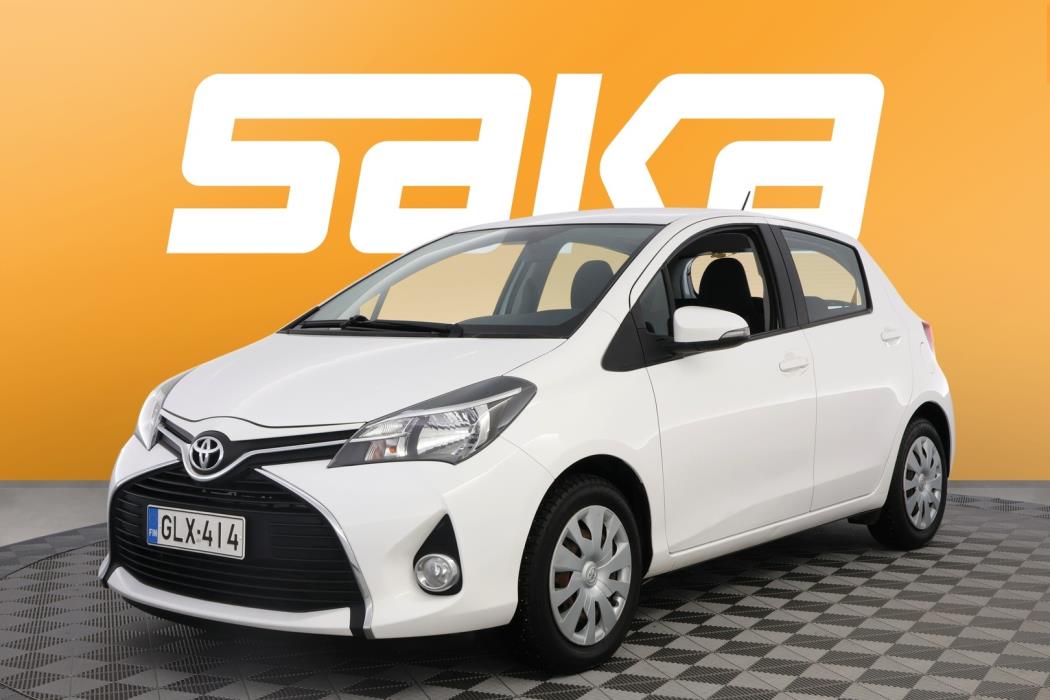 TOYOTA Yaris 2016