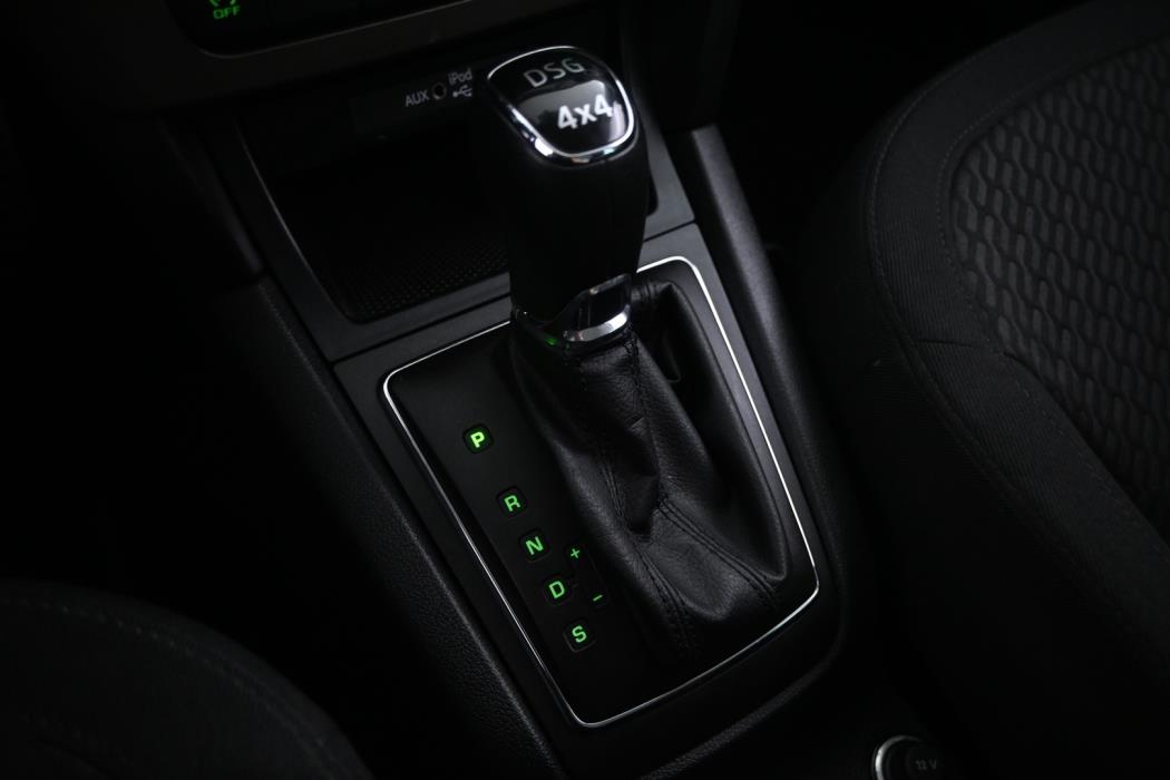 SKODA Yeti 2016