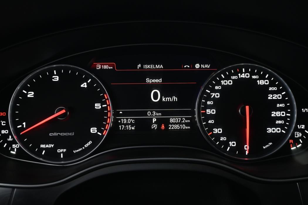 AUDI A6 ALLROAD 2015