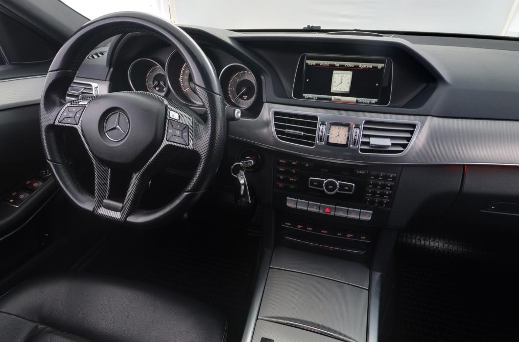 MERCEDES-BENZ E 2014