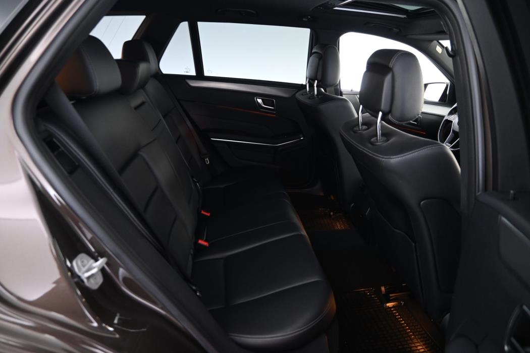 MERCEDES-BENZ E 2014