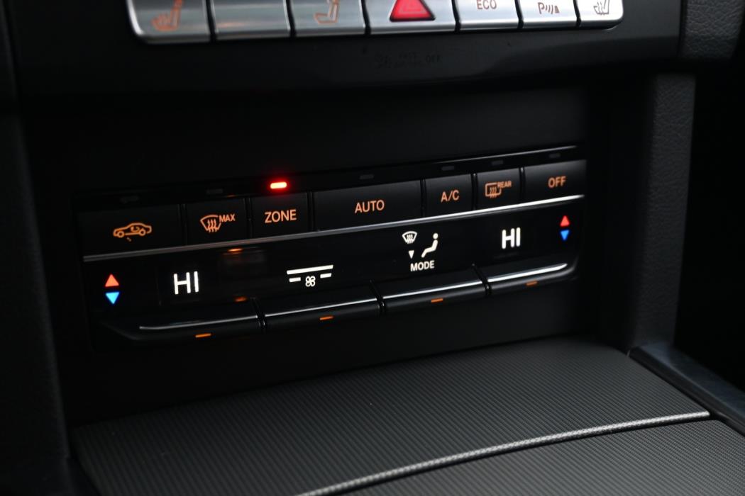 MERCEDES-BENZ E 2014