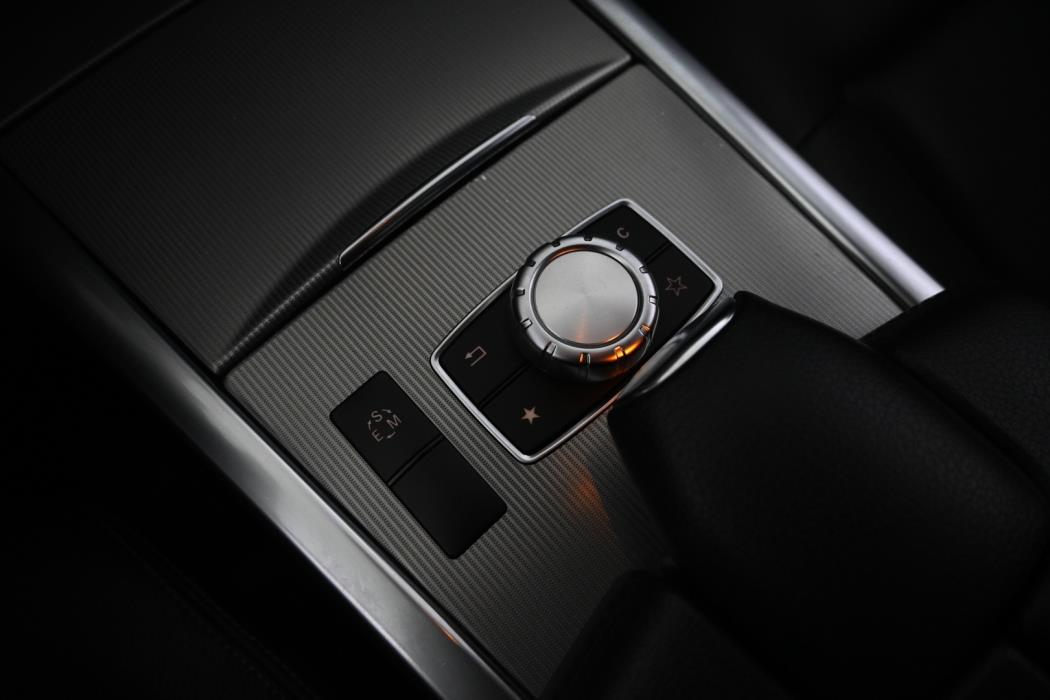 MERCEDES-BENZ E 2014