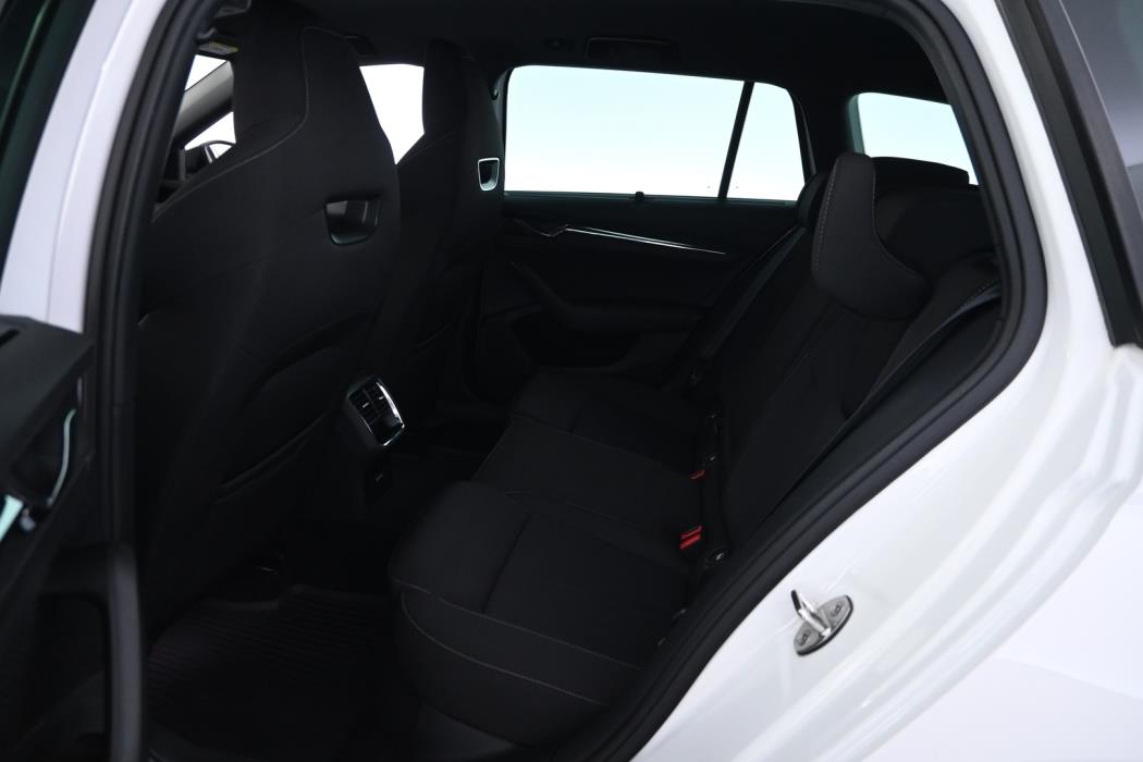 SKODA Octavia 2023