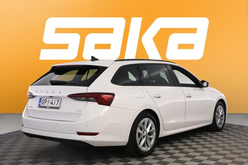 SKODA Octavia 2023