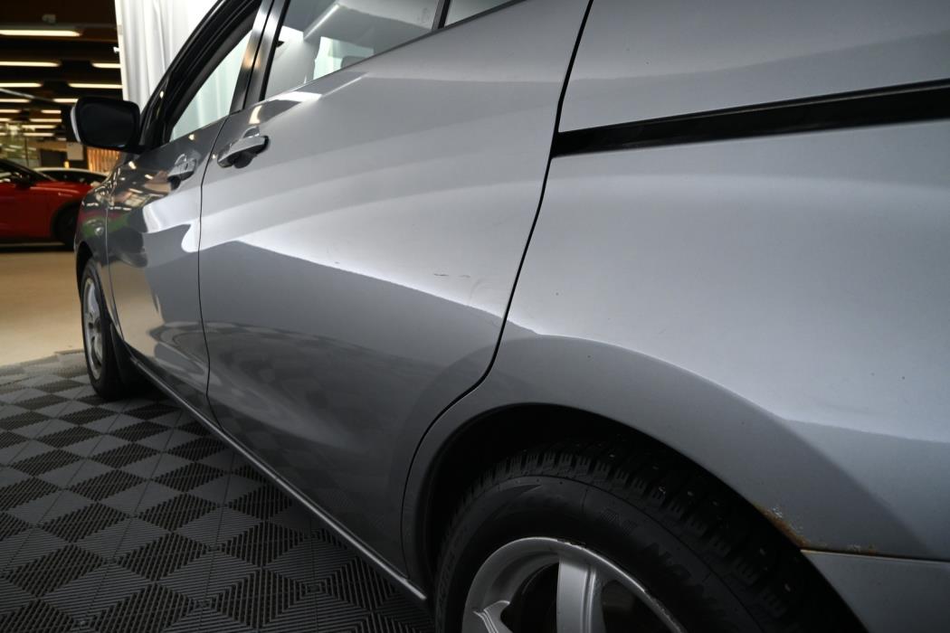 MAZDA Mazda5 2011