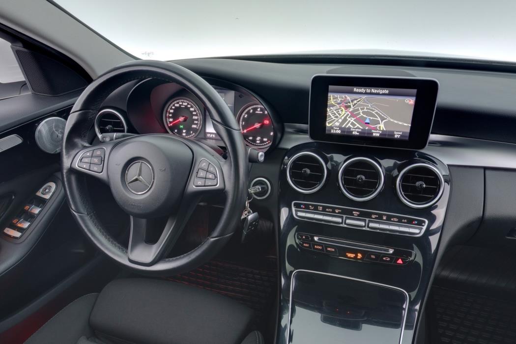 MERCEDES-BENZ C 2016