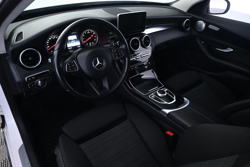 MERCEDES-BENZ C 2016