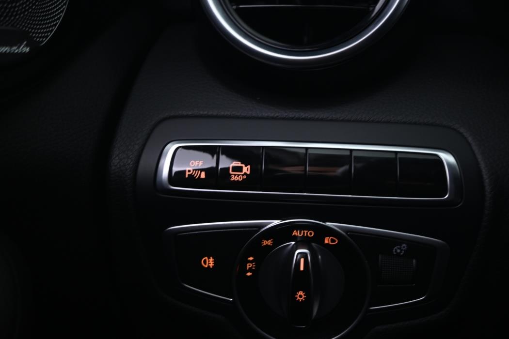 MERCEDES-BENZ C 2016
