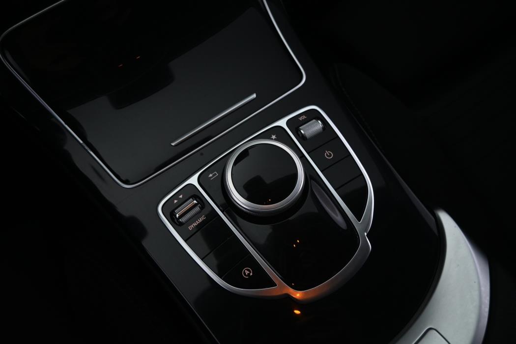 MERCEDES-BENZ C 2016