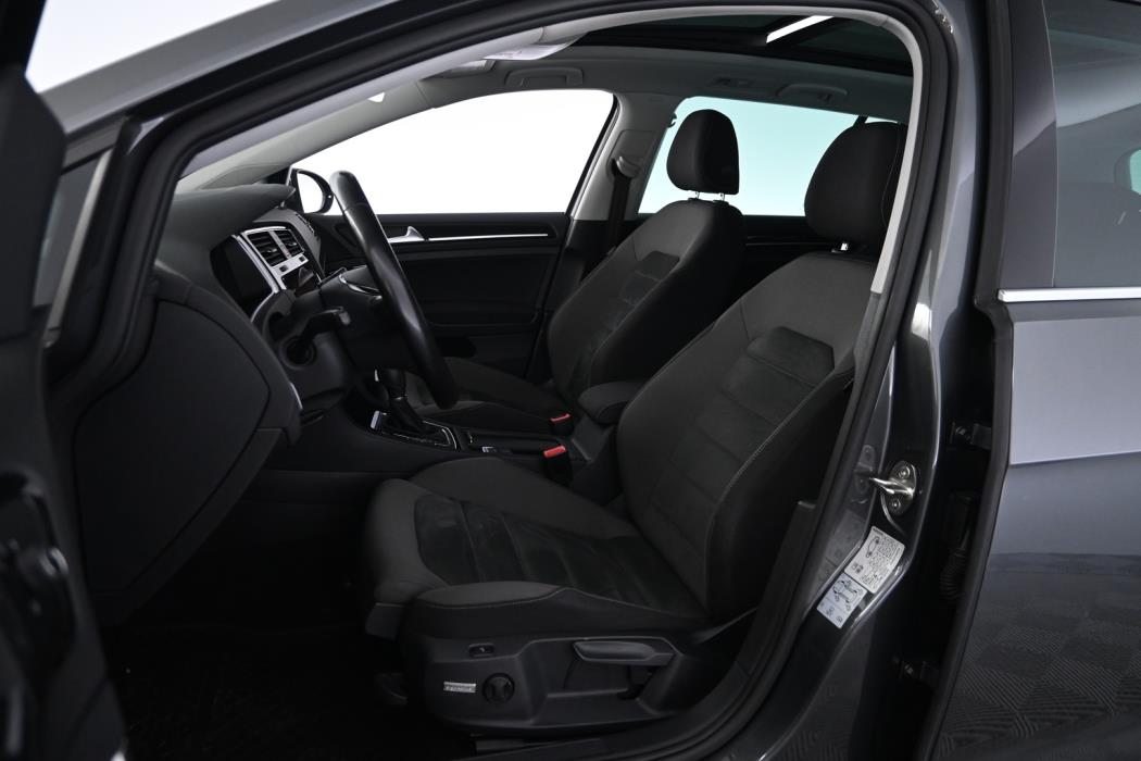 VOLKSWAGEN Golf 2017