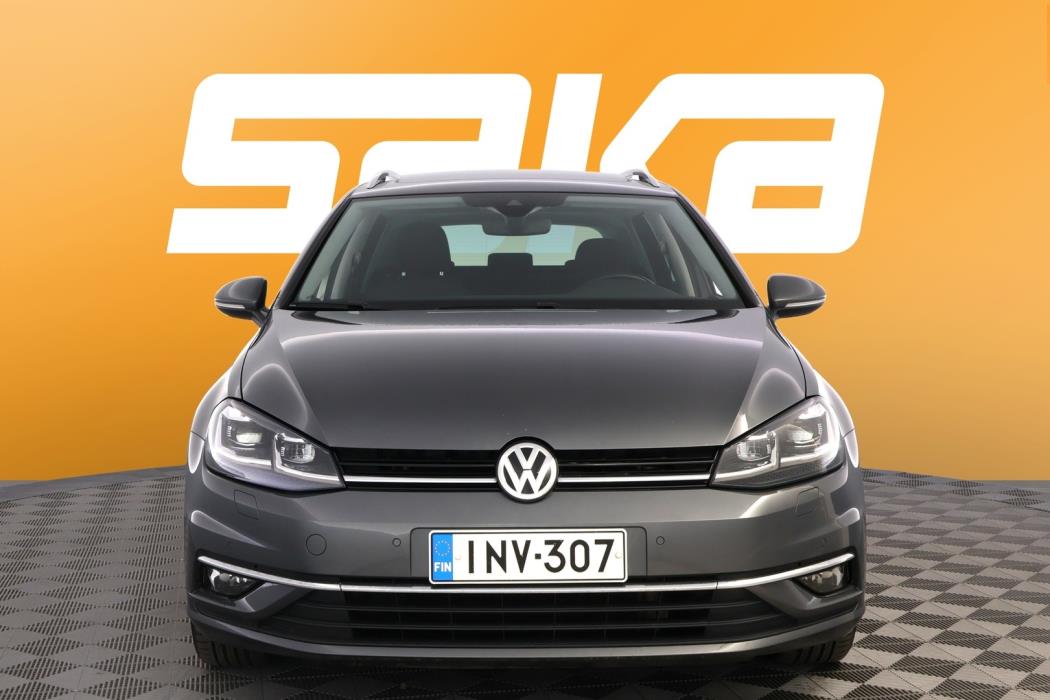 VOLKSWAGEN Golf 2017