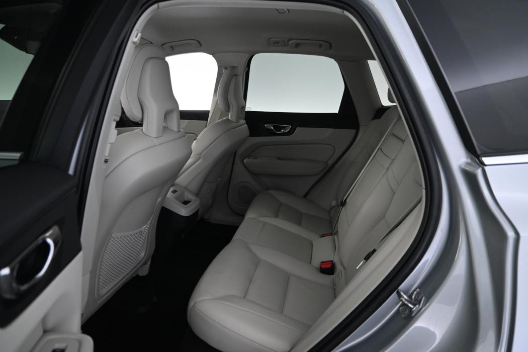 VOLVO XC60 2018